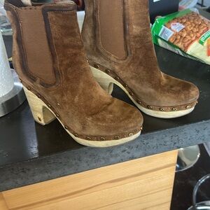 Veronica Beard booties